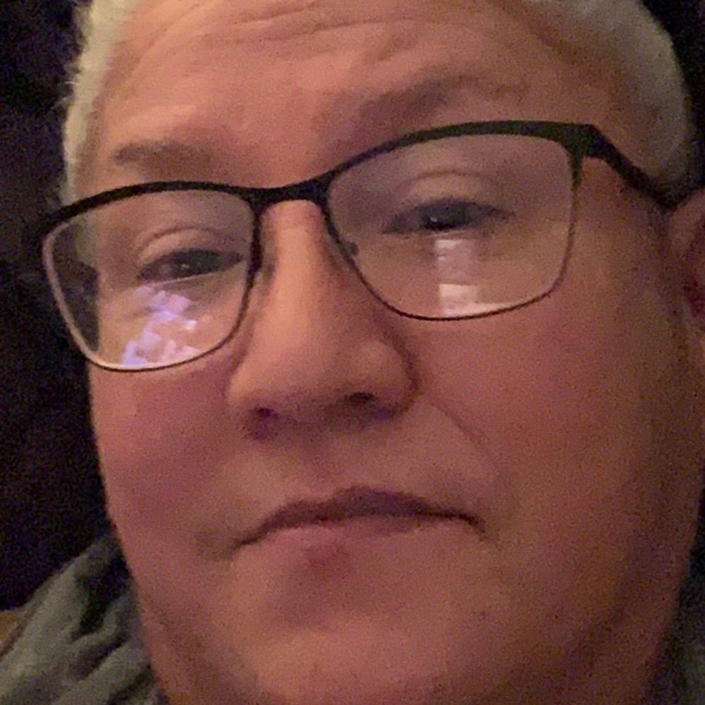 Meet your Posher, Rose